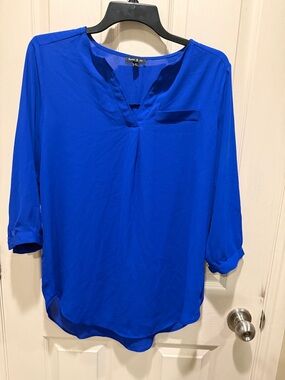 Sami & Jo Bold Royal Blue Split-Neck Tunic